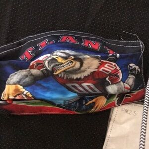 6/$20 New Falcons face mask with filters